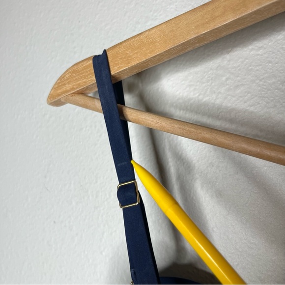 Tory Burch Lipsi Navy White Colorblock One Piece Swimsuit Vacation - Picture 10 of 10